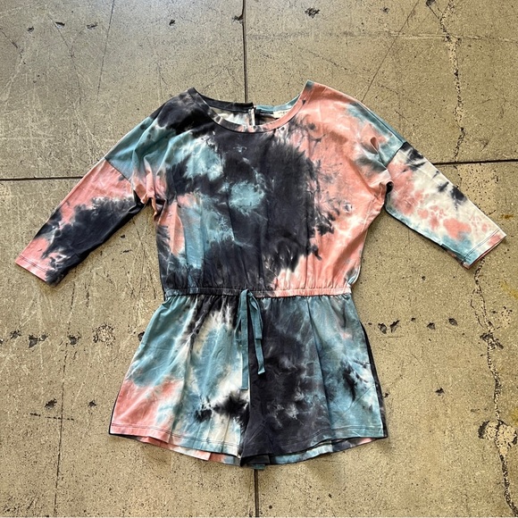 💚 2820. UMGEE Tie-Dye Stretchy Romper - Picture 1 of 6